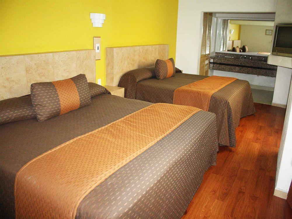 Hotel Villa De Madrid Мексико Сити Екстериор снимка
