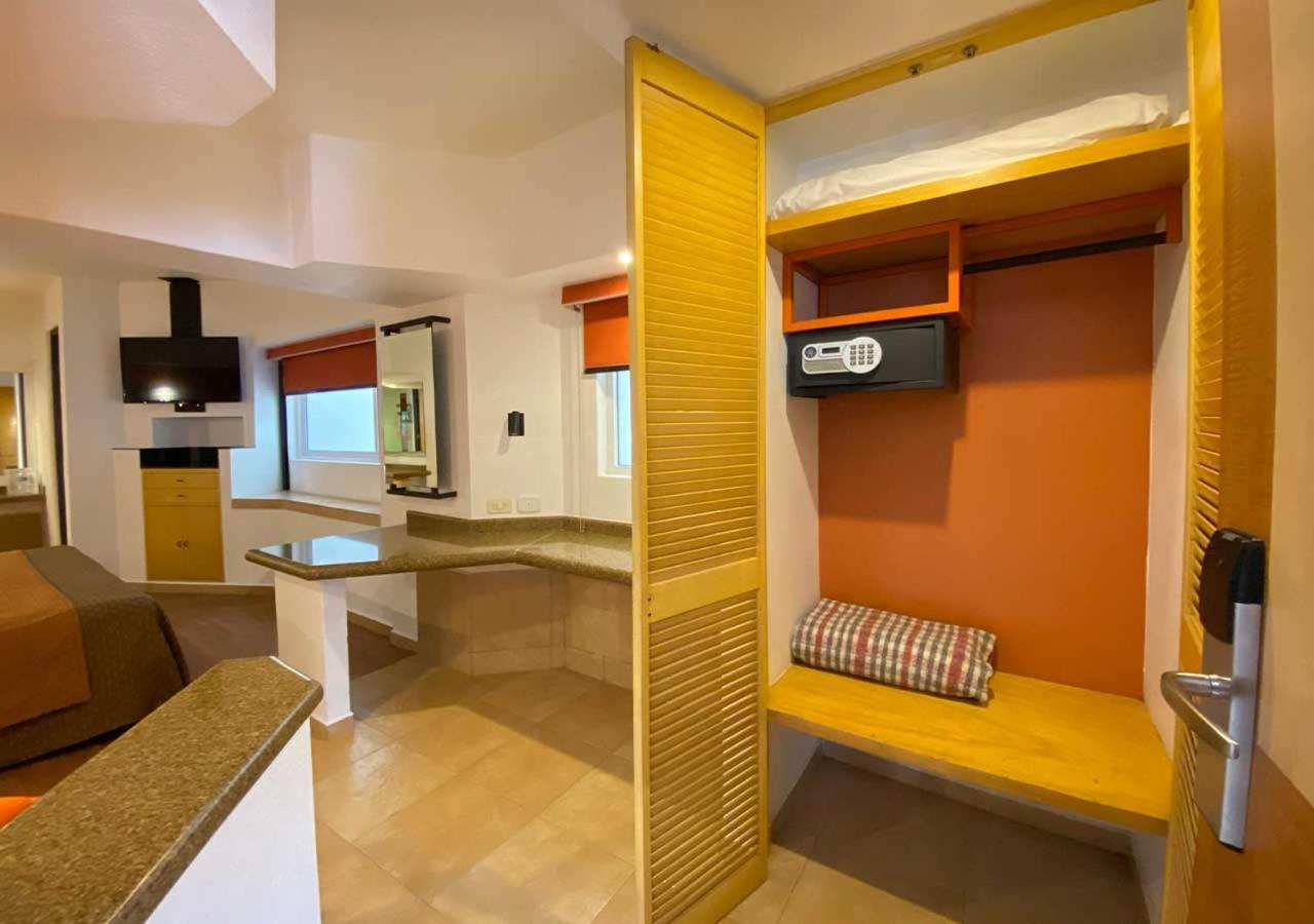 Hotel Villa De Madrid Мексико Сити Екстериор снимка