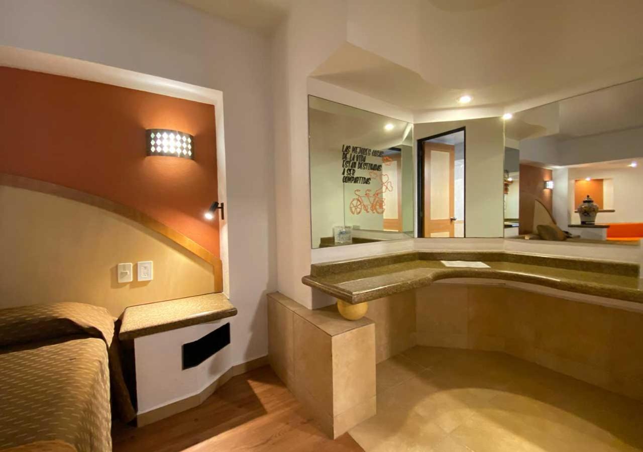 Hotel Villa De Madrid Мексико Сити Екстериор снимка