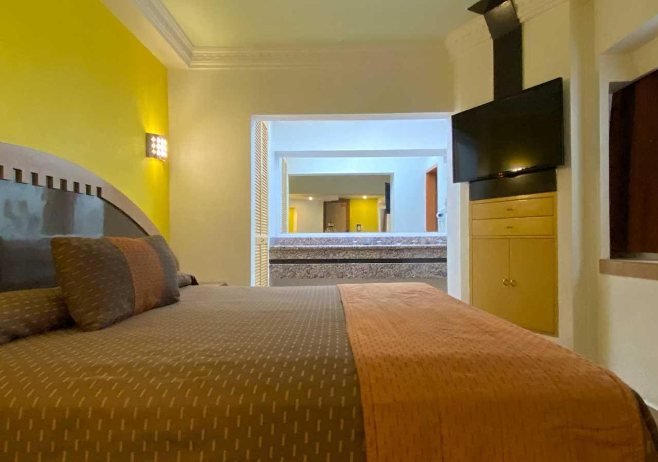 Hotel Villa De Madrid Мексико Сити Екстериор снимка
