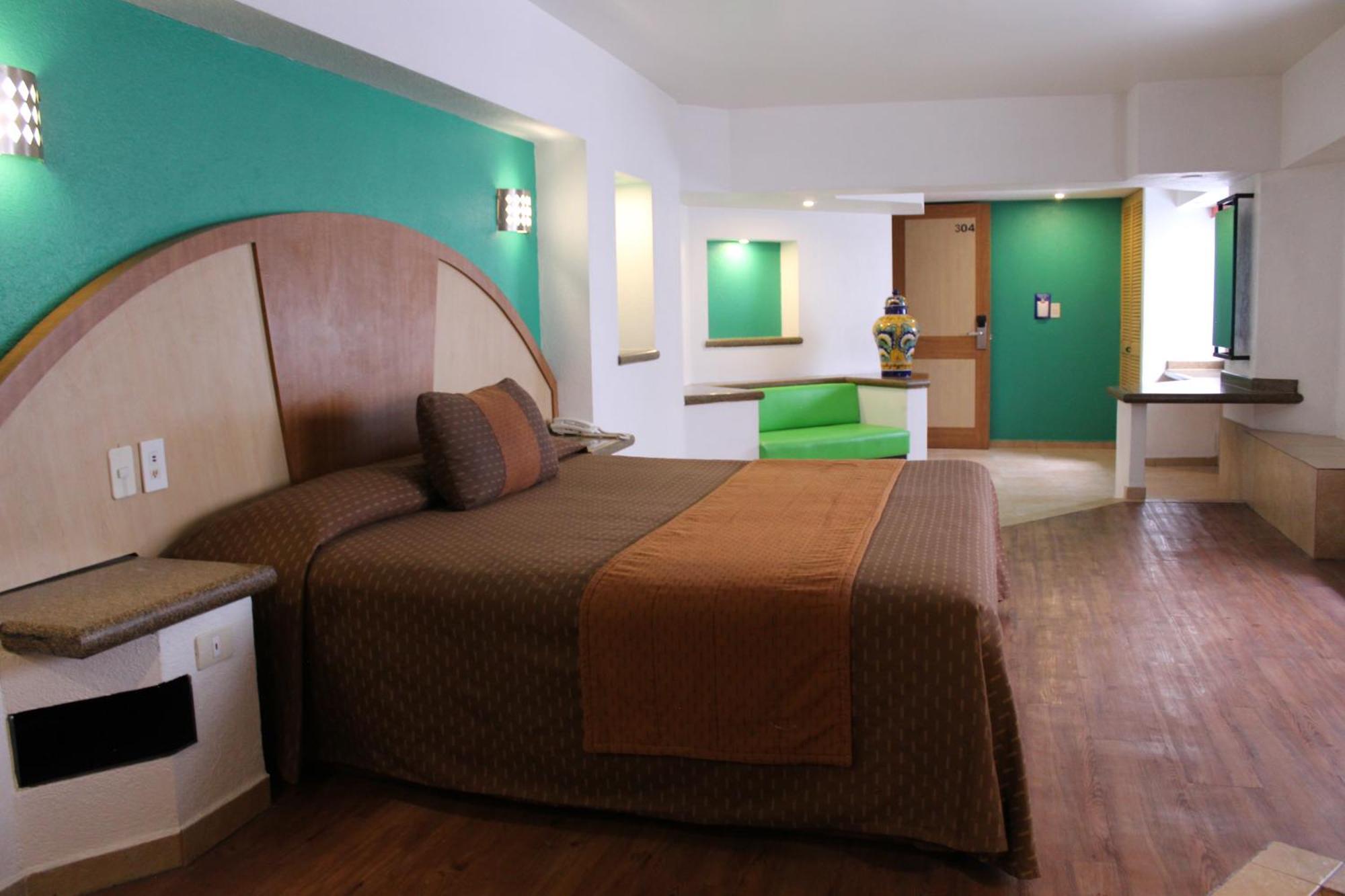 Hotel Villa De Madrid Мексико Сити Екстериор снимка